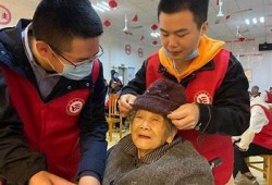 保持海角社區服務: 老年人關愛與數字化轉型